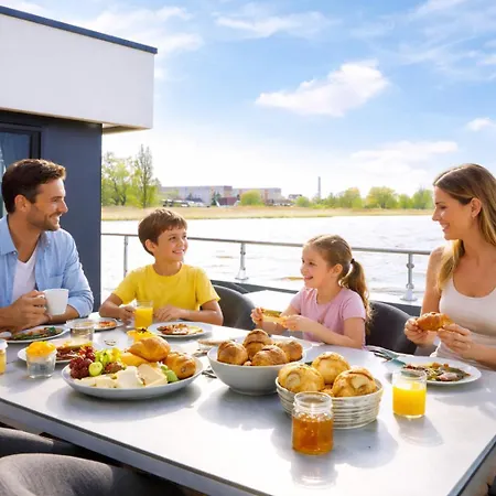 بيت للعطل Floatinghouse Ankerplatz *